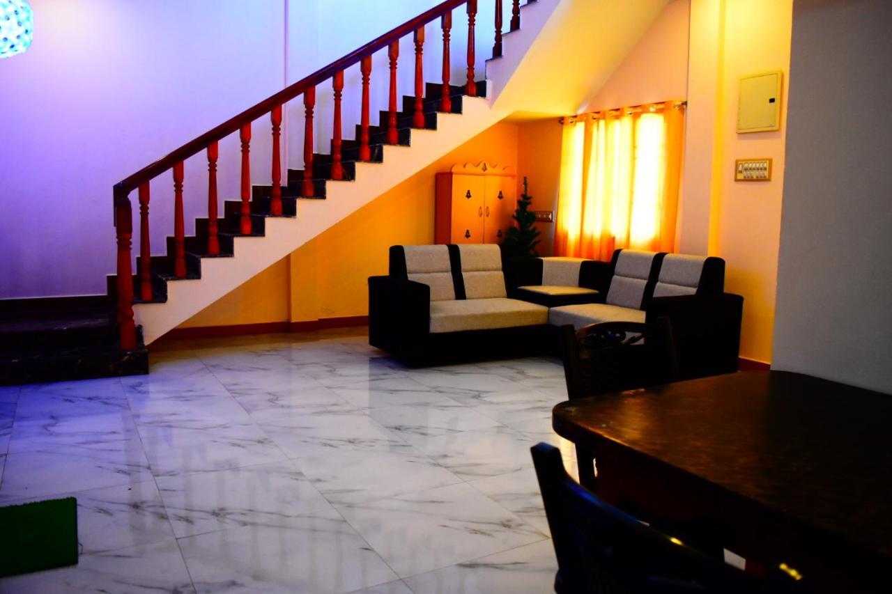 Le Cadillac Bungalow Puducherry Eksteriør billede