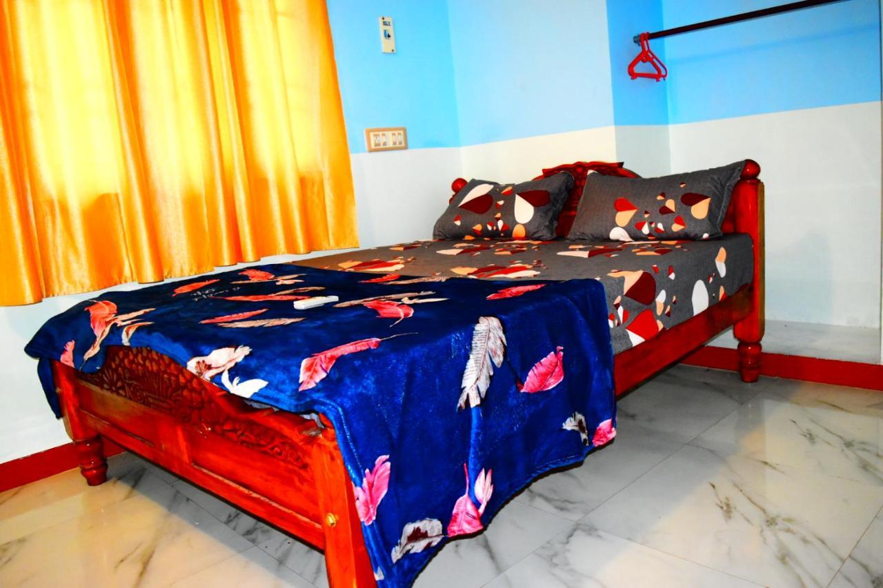 Le Cadillac Bungalow Puducherry Eksteriør billede
